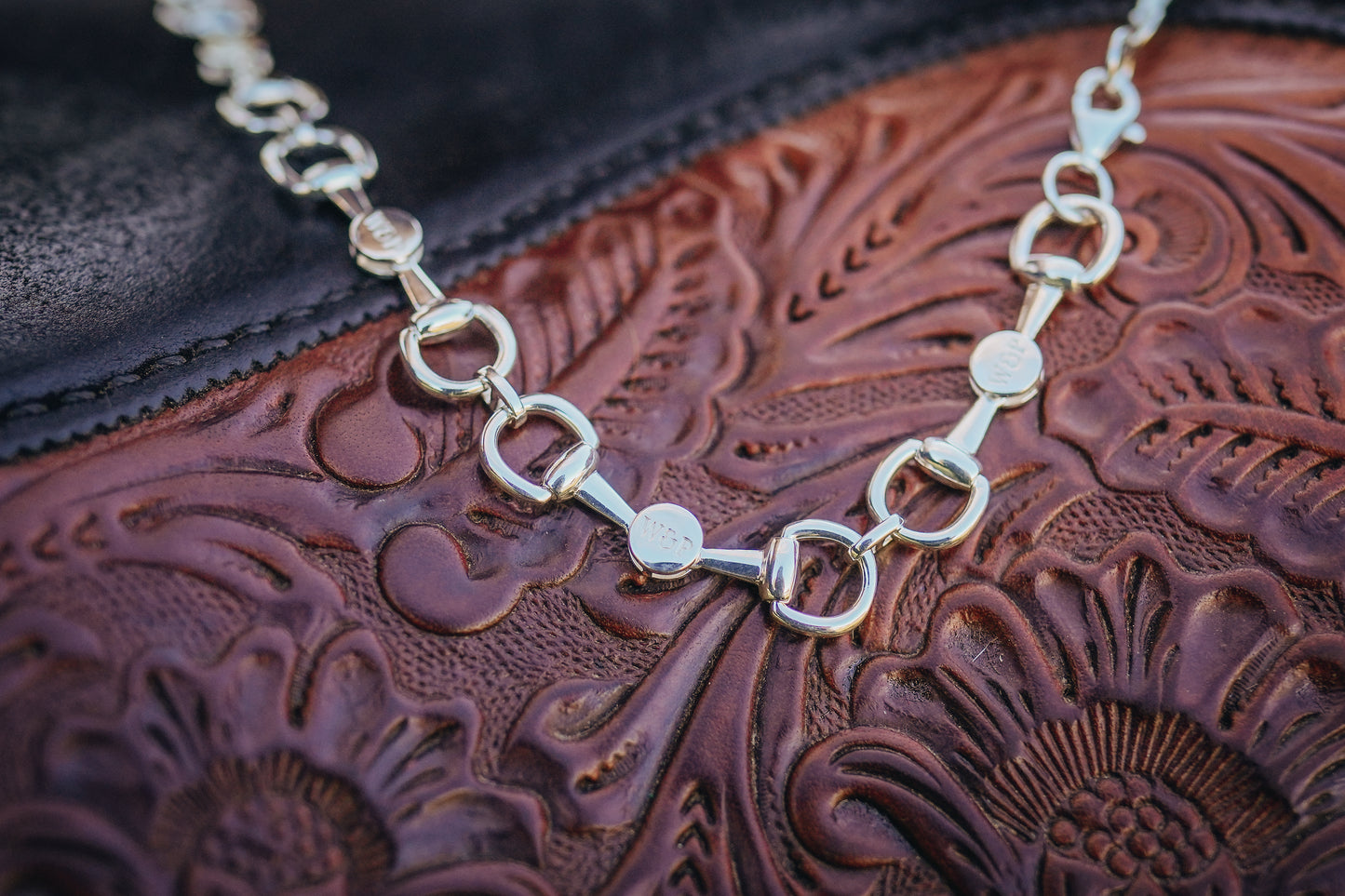 Bit of Elegance Chunky Bracelet