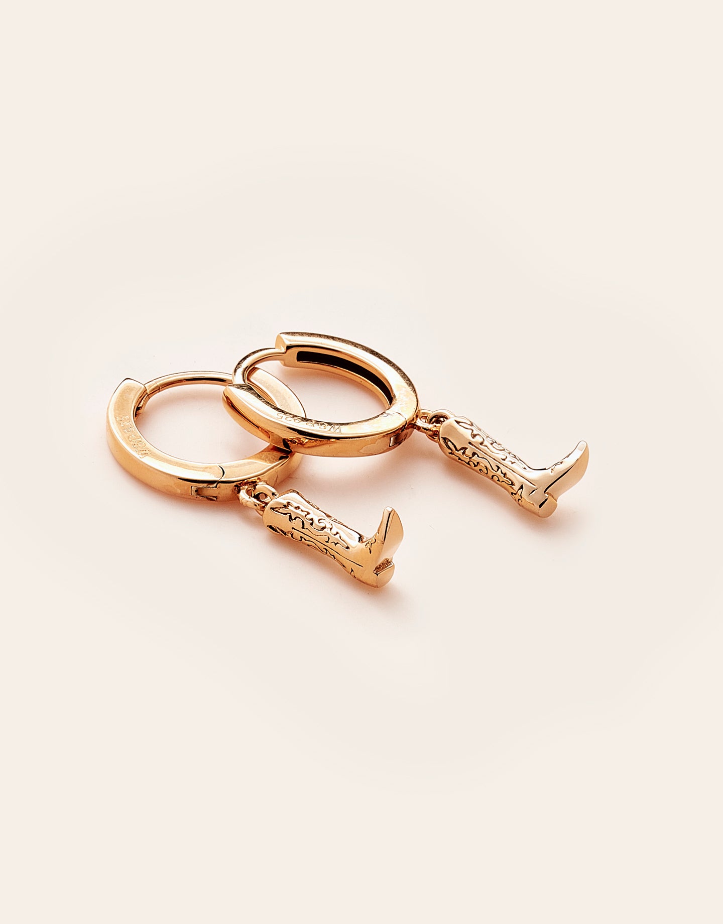 Trailblazer dainty boot Huggies