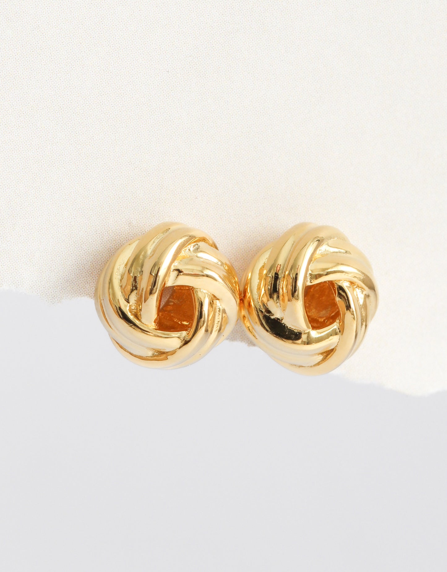 High Country Woolly Ball bundle Studs