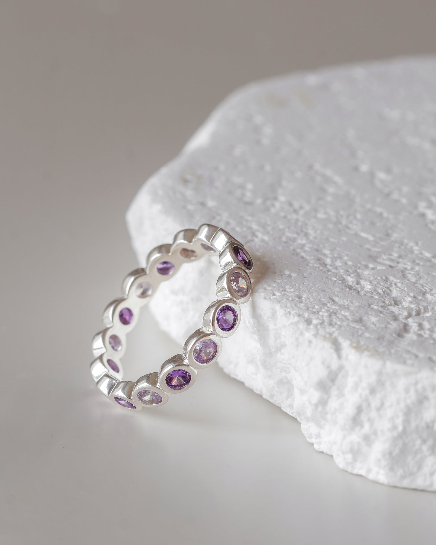 Starkeeper Lupin stone ring