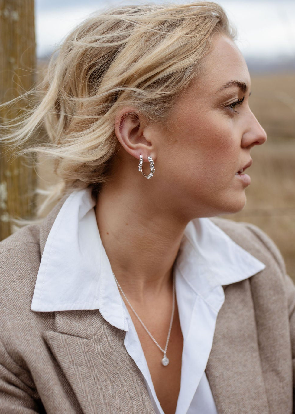 Trailblazer Elegant Eight Hoops Mini