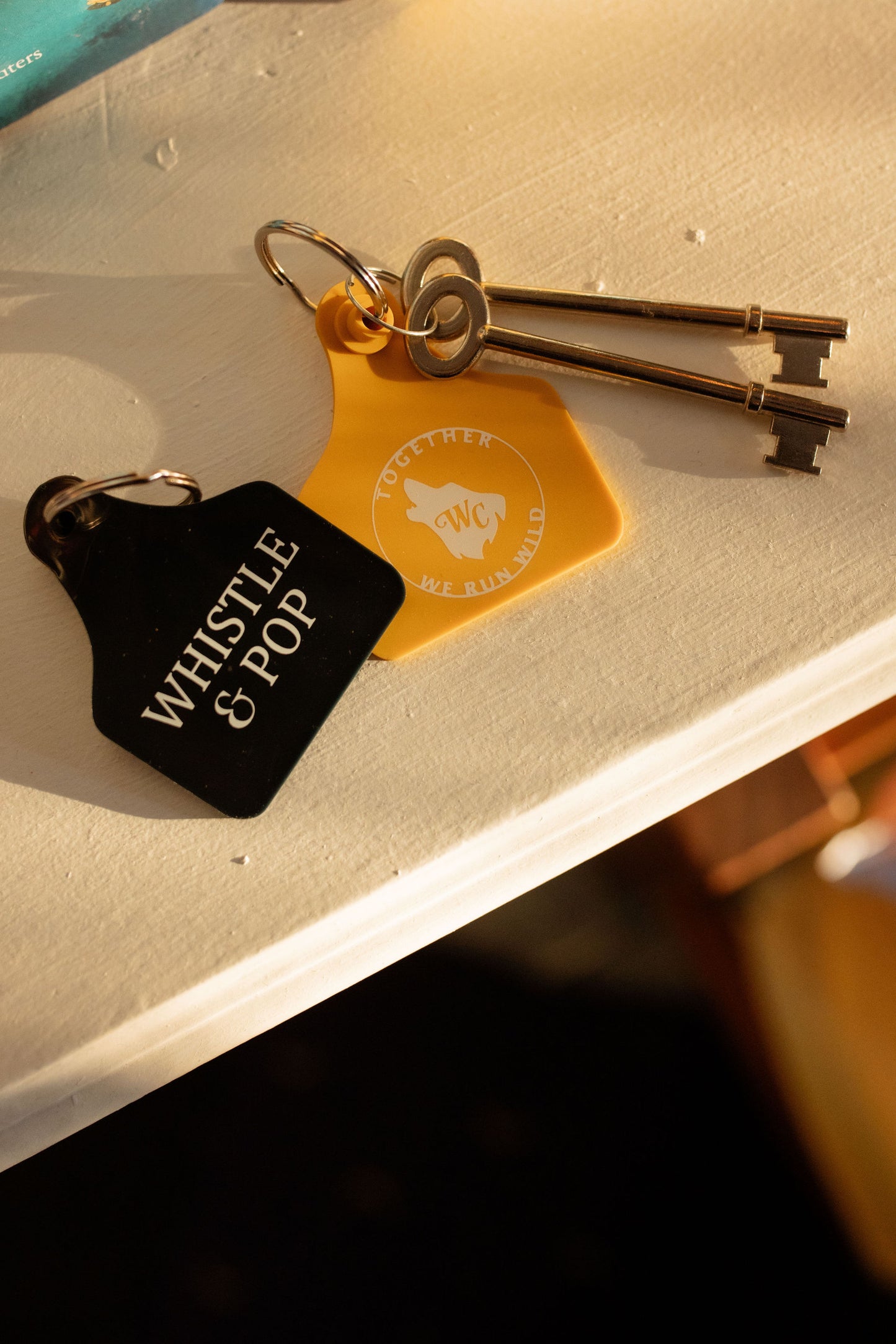 Wallago Club Cattle Tag Keyring - Midnight Black