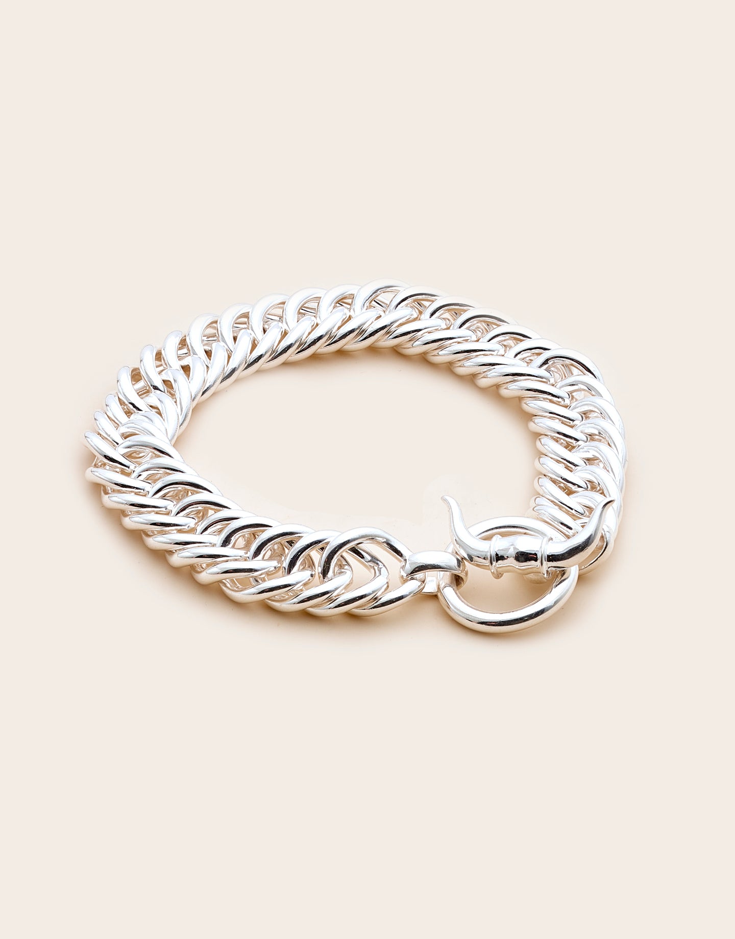 The chunky Longhorn Bracelet