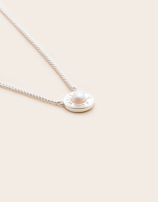 Vow Valley Pearl Necklace
