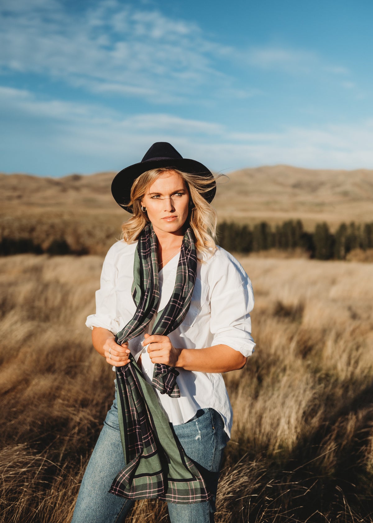 Mackenzie Deep stream navy / Short brim Fedora Hat