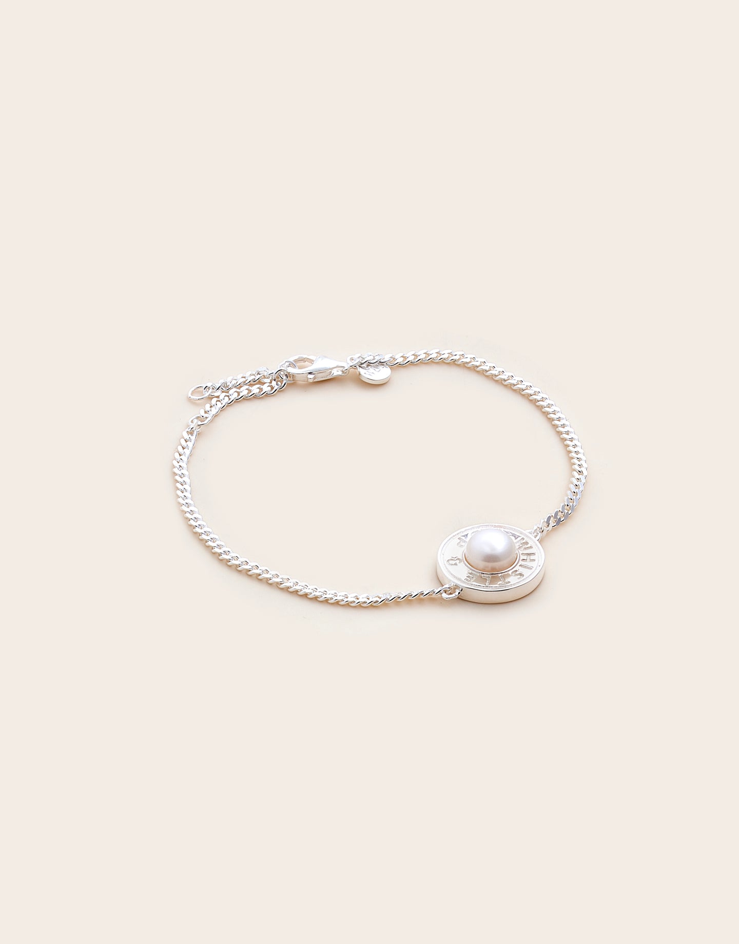 Vow Valley Pearl Bracelet