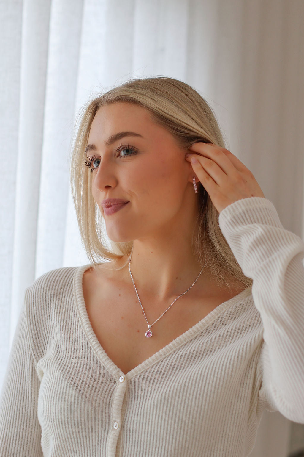 Starkeeper Lupin Pink Stone Necklace