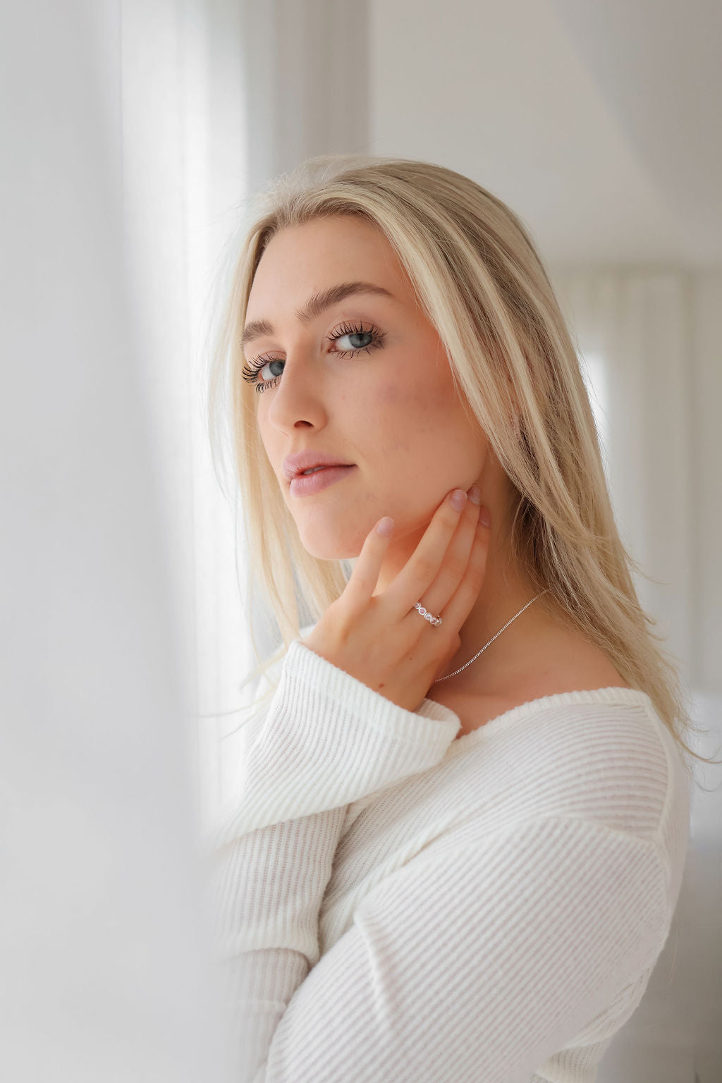 Starkeeper Lupin stone ring